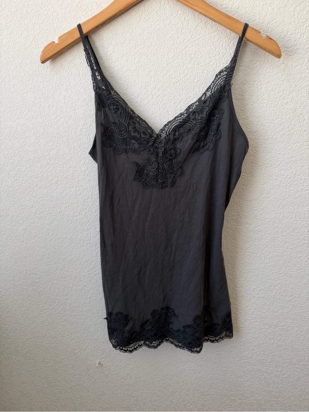 Zara Combination Lace Top Size S
DARK CHARCOAL GRAY